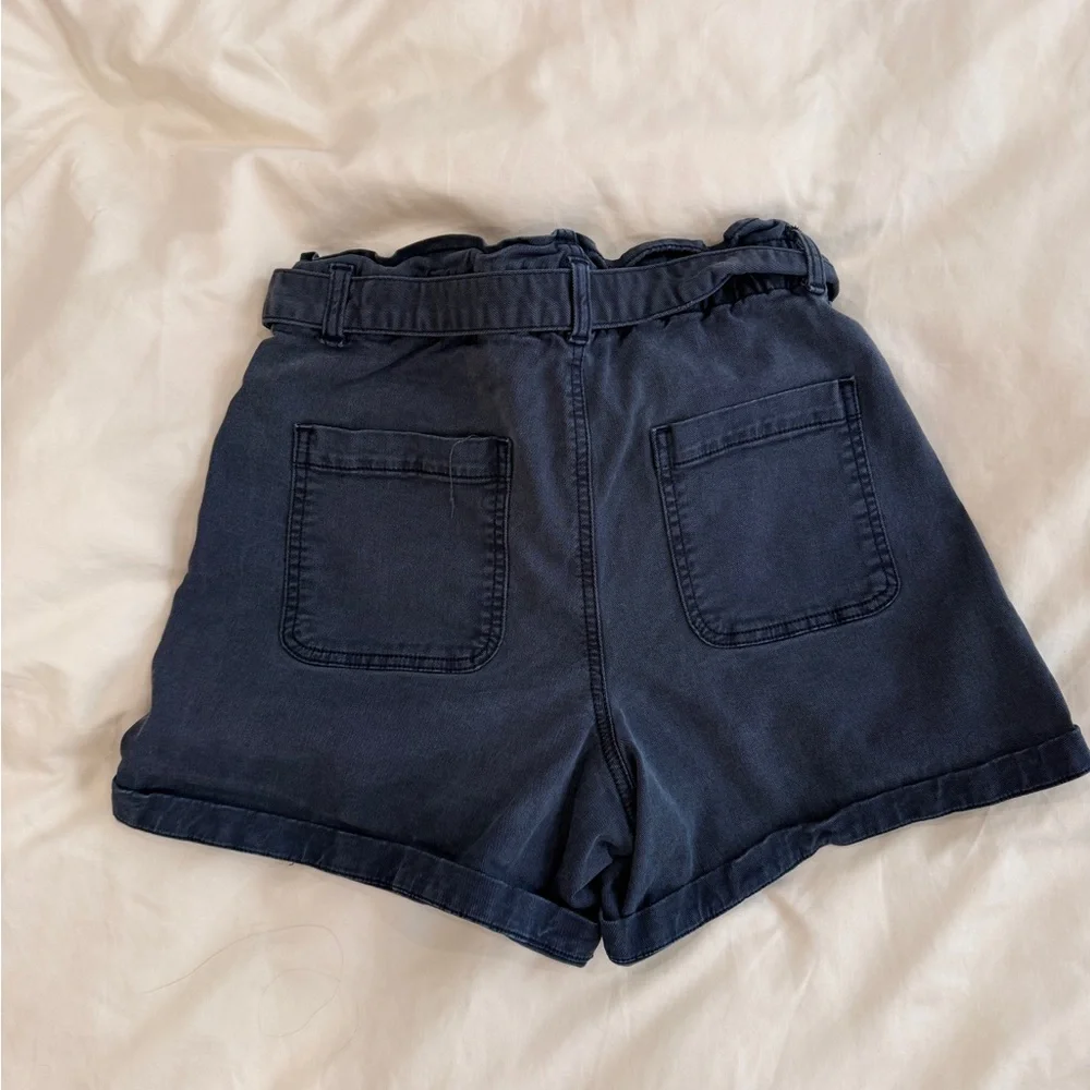 LOFT Navy “Paperbag” Shorts - Size S - Picture 4 of 4